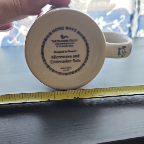 Oceanic Turtle Design Mug - Picture 5 of 8